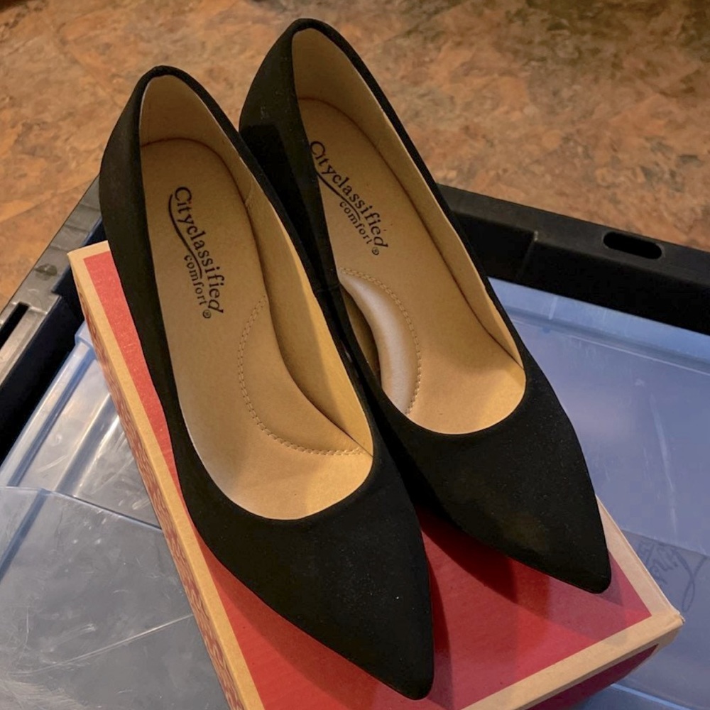 Black heels